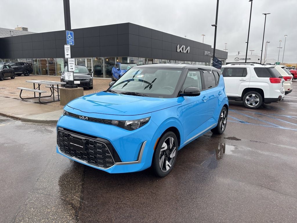Used 2023 Kia Soul GT-Line FWD image 1