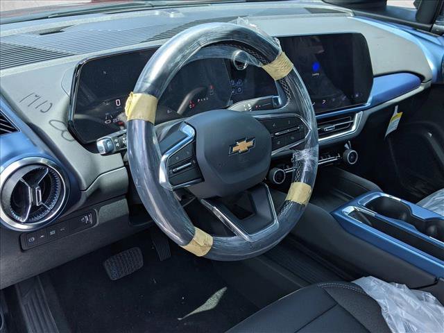 New 2025 Chevrolet Equinox EV LT FWD video 3