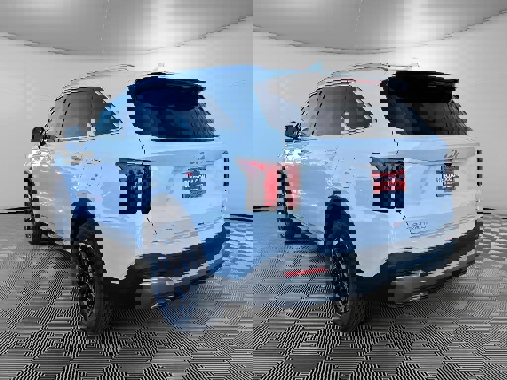 New 2026 Kia Sorento S w/ S Panoramic Sunroof Package image 6