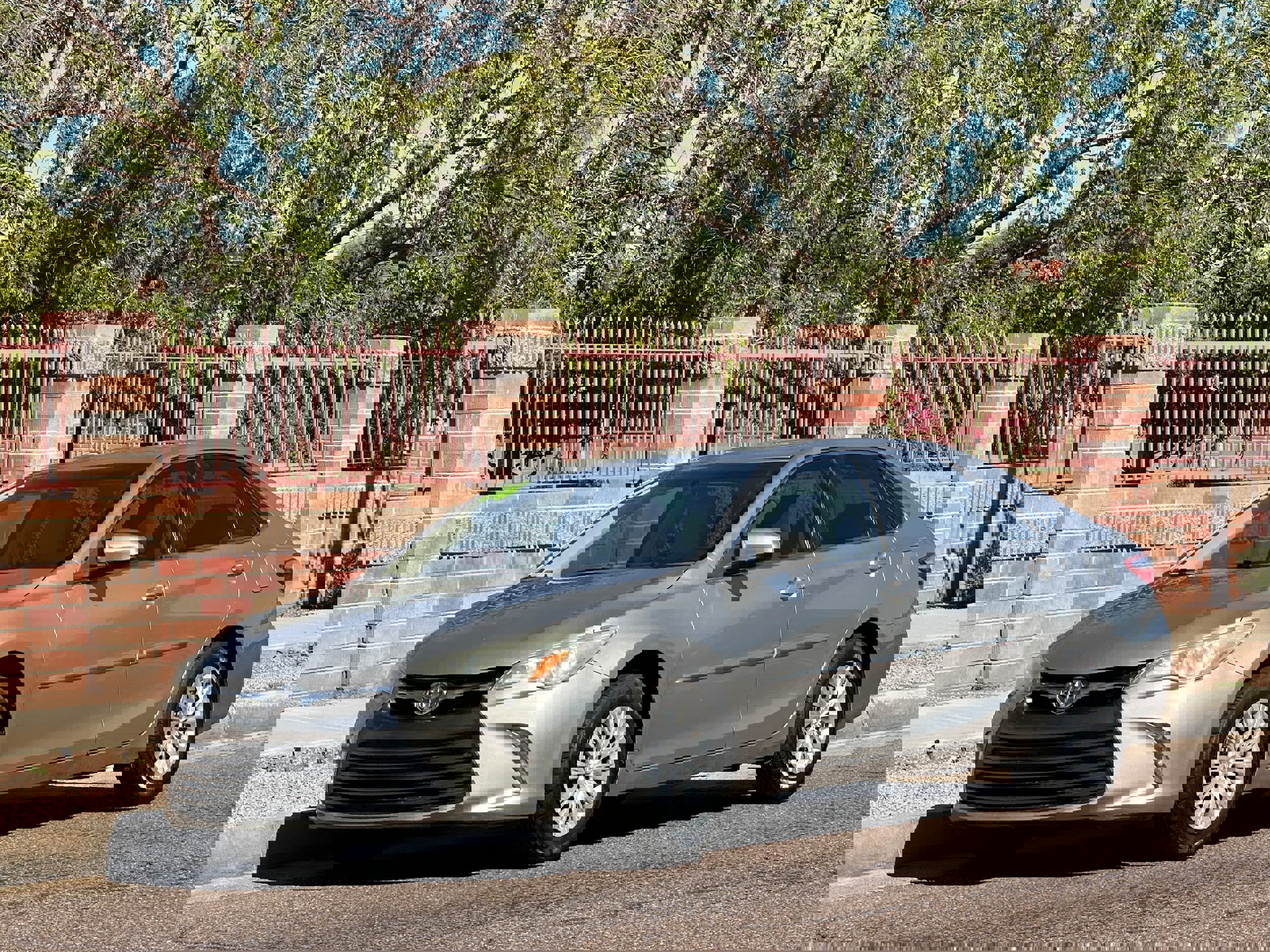 Used 2016 Toyota Camry LE