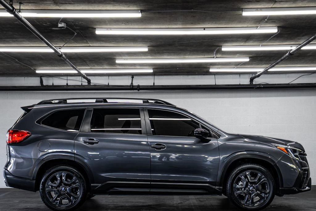 Used 2024 Subaru Ascent Onyx Edition AWD/4WD image 6