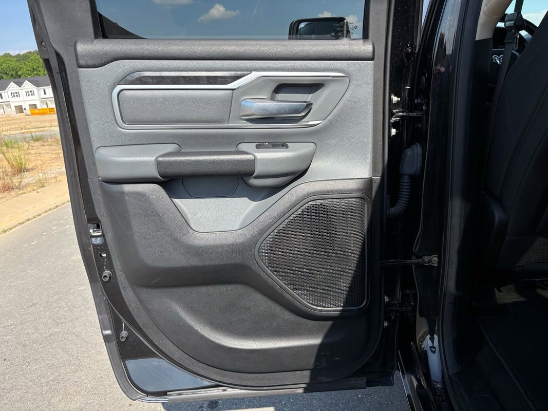 Used 2020 RAM 1500 Big Horn AWD/4WD image 19