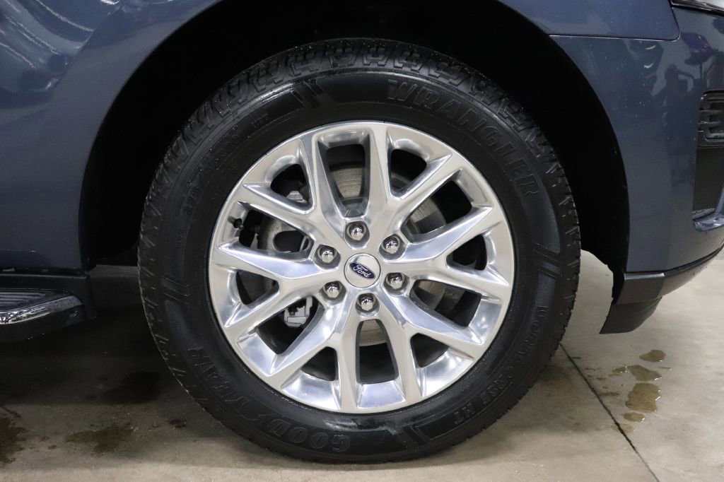Used 2023 Ford Expedition XLT image 43