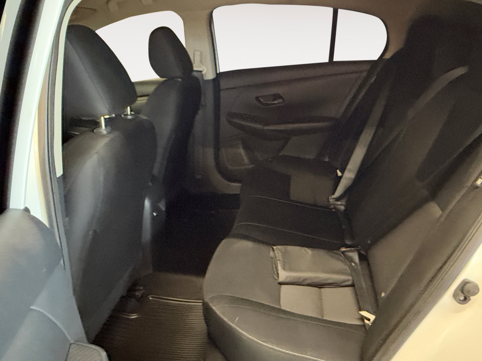 Used 2024 Nissan Sentra SV w/ Trunk Package FWD image 24