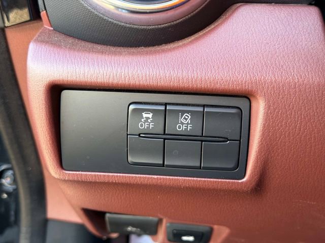 Used 2019 MAZDA MX-5 Miata RF Grand Touring image 16