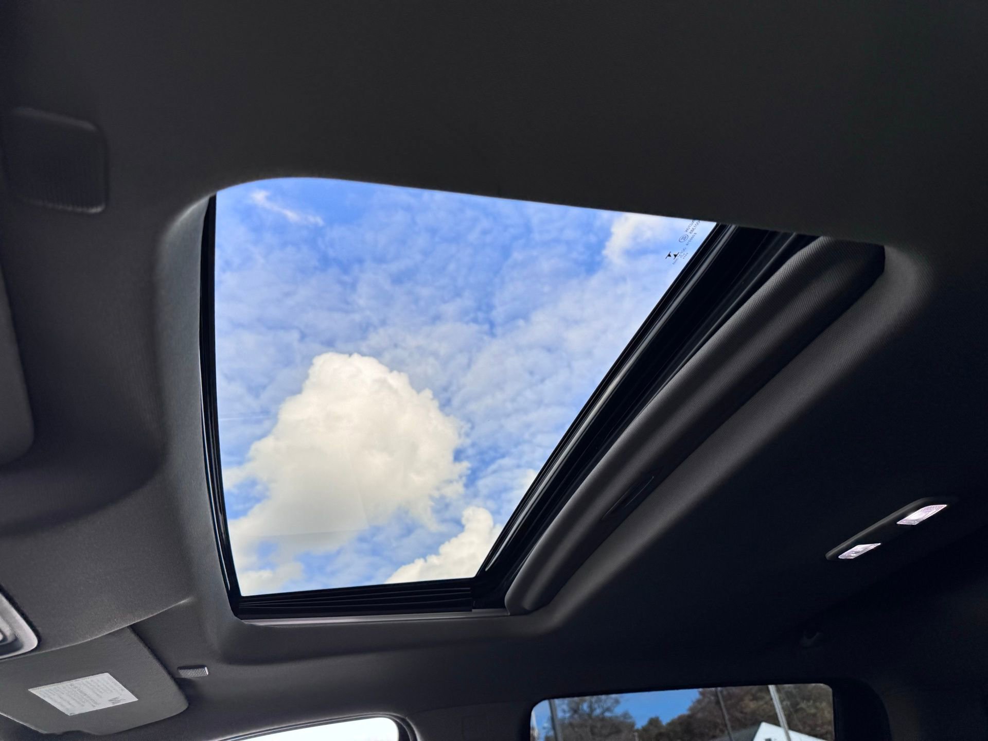 Used 2021 GMC Sierra 1500 Denali image 23