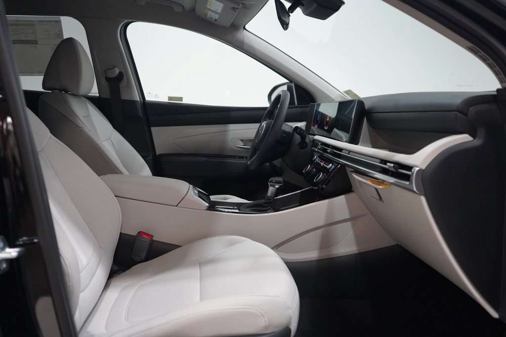 New 2026 Hyundai Tucson SEL Plus FWD image 29