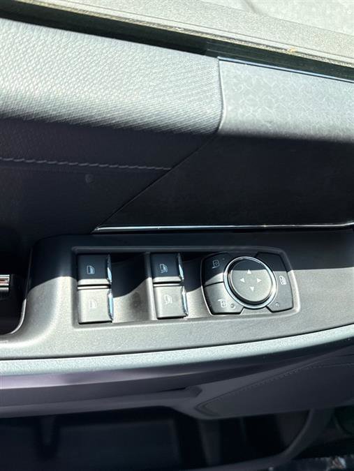 Used 2024 Ford F150 XLT w/ Mobile Office Package image 37