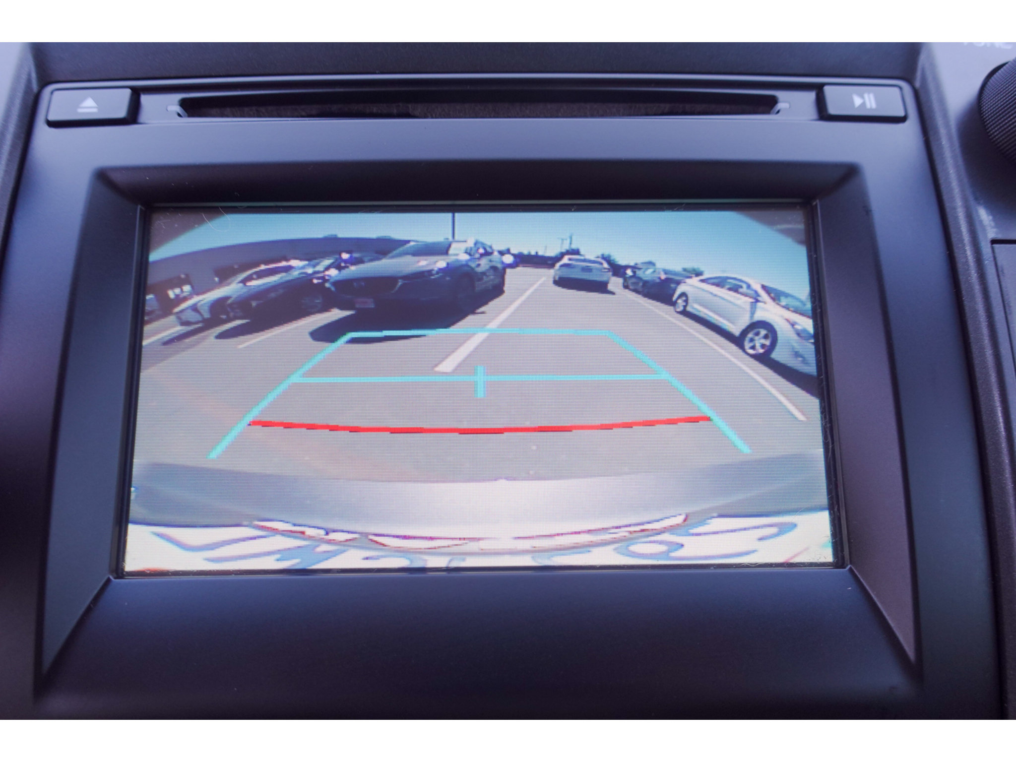 Used 2017 Toyota Camry SE FWD image 19