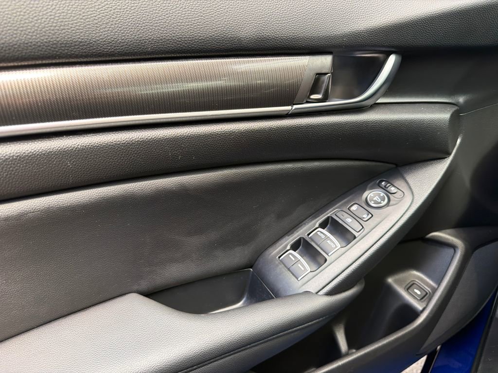 Used 2022 Honda Accord Sport image 30