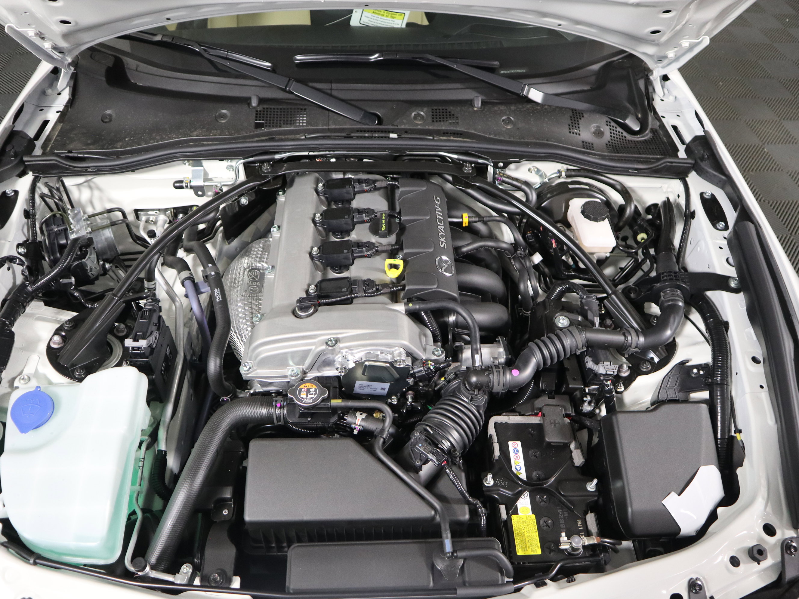 New 2026 MAZDA MX-5 Miata Grand Touring w/ Weather Package RWD image 10