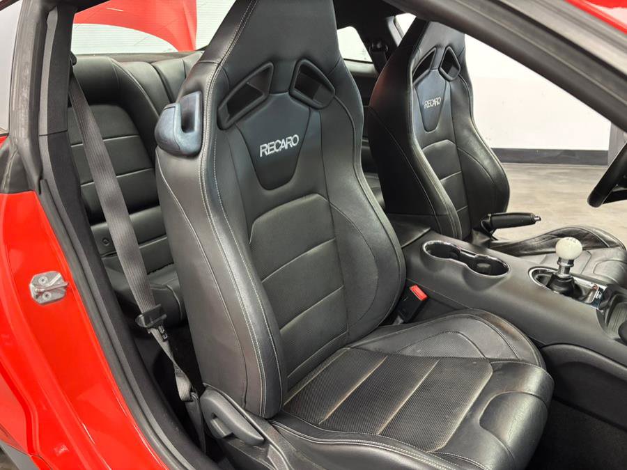 Used 2015 Ford Mustang GT w/ GT Performance Package image 32