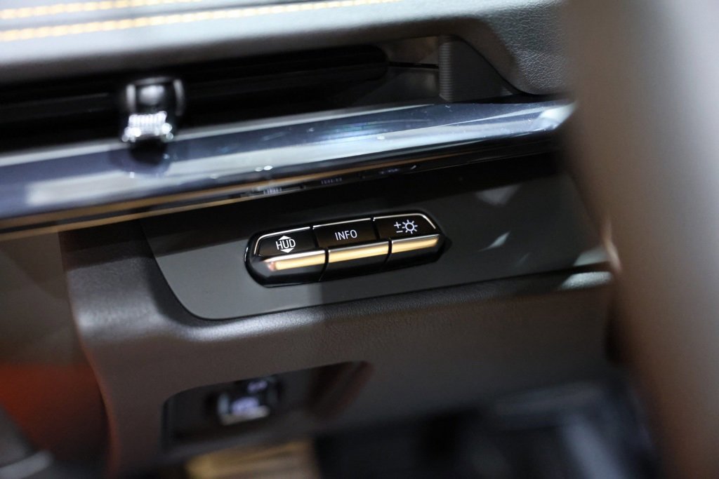 Used 2025 Chevrolet Corvette Z06 w/ Stealth Interior Trim Package image 37