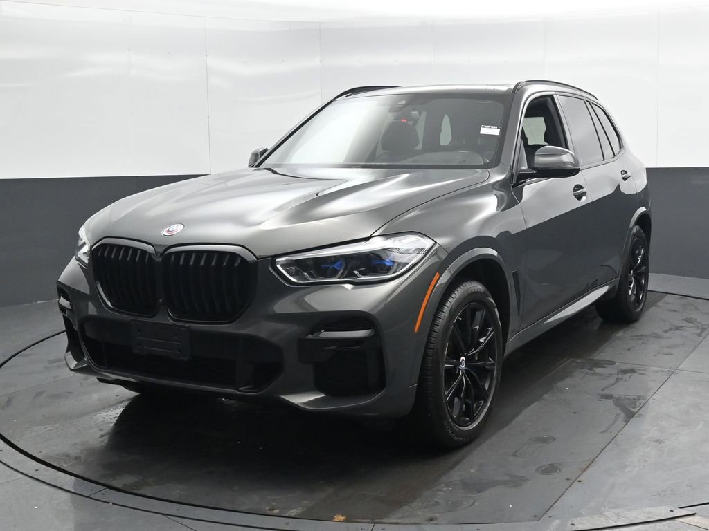 Used 2023 BMW X5 M50i w/ Executive Package image 8