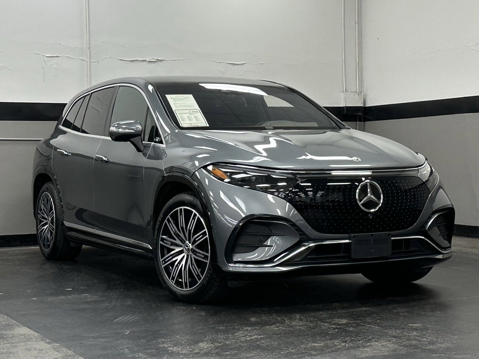 Certified 2023 Mercedes-Benz EQS 580 4MATIC SUV image 2