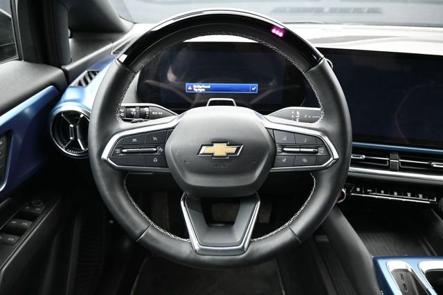 Used 2024 Chevrolet Equinox EV LT w/ Active Safety Package 3 FWD image 13