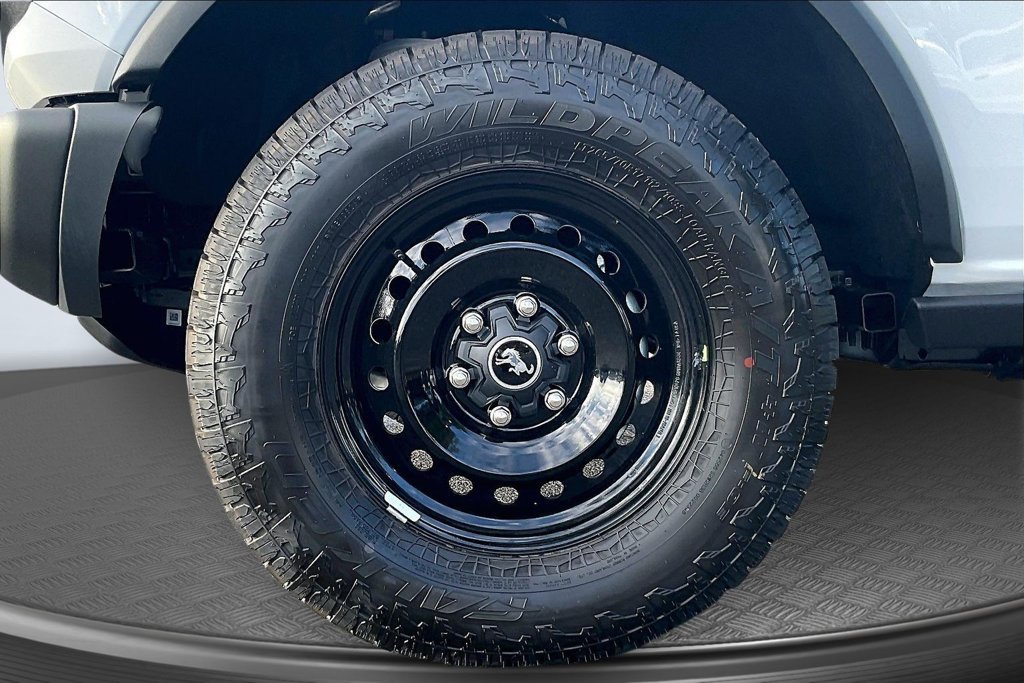 New 2026 Ford Bronco Big Bend w/ Black Diamond Package AWD/4WD image 13