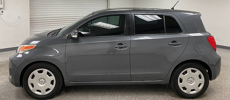 Used 2009 Scion xD image 8