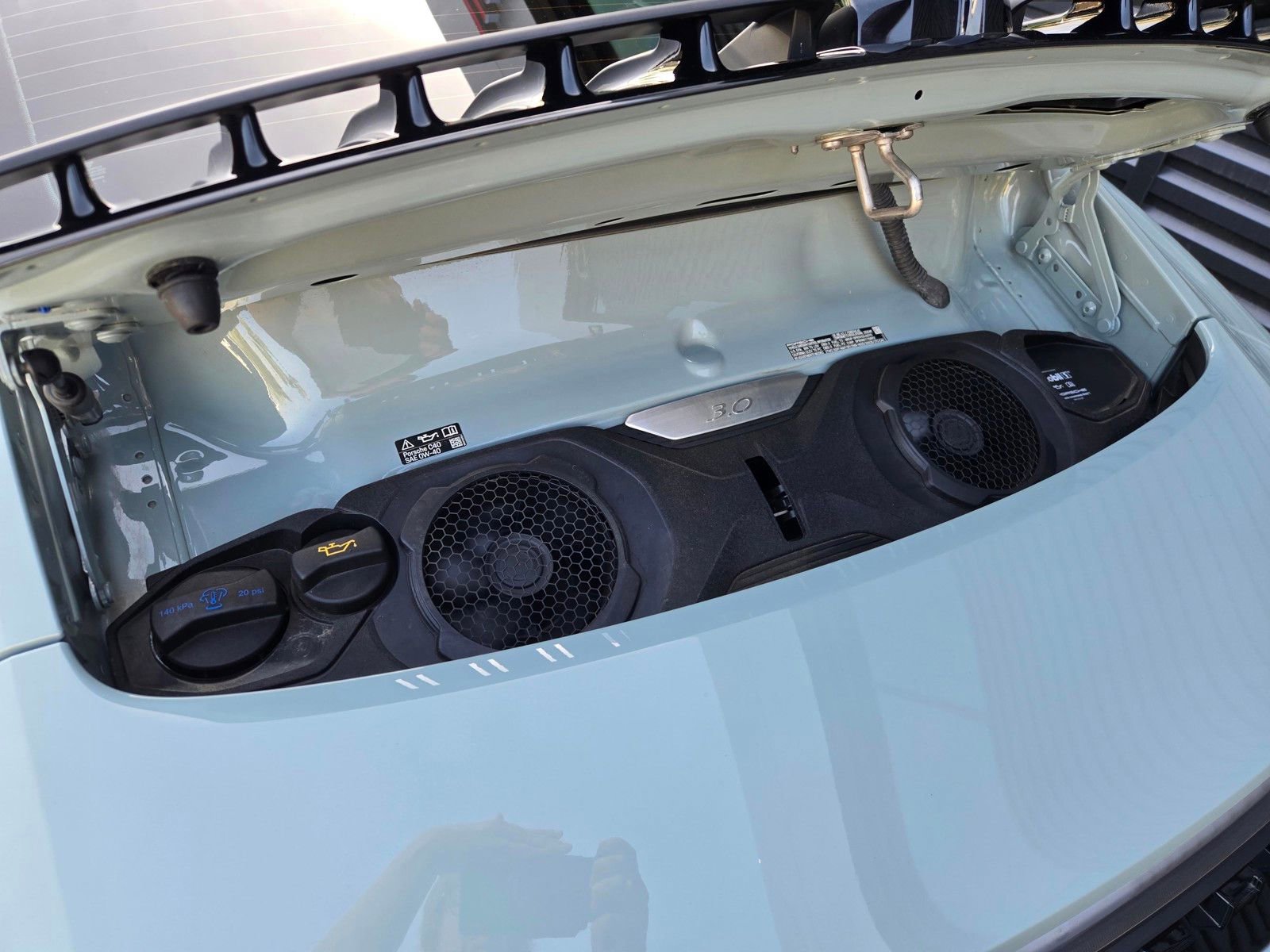 Certified 2025 Porsche 911 Carrera RWD image 27