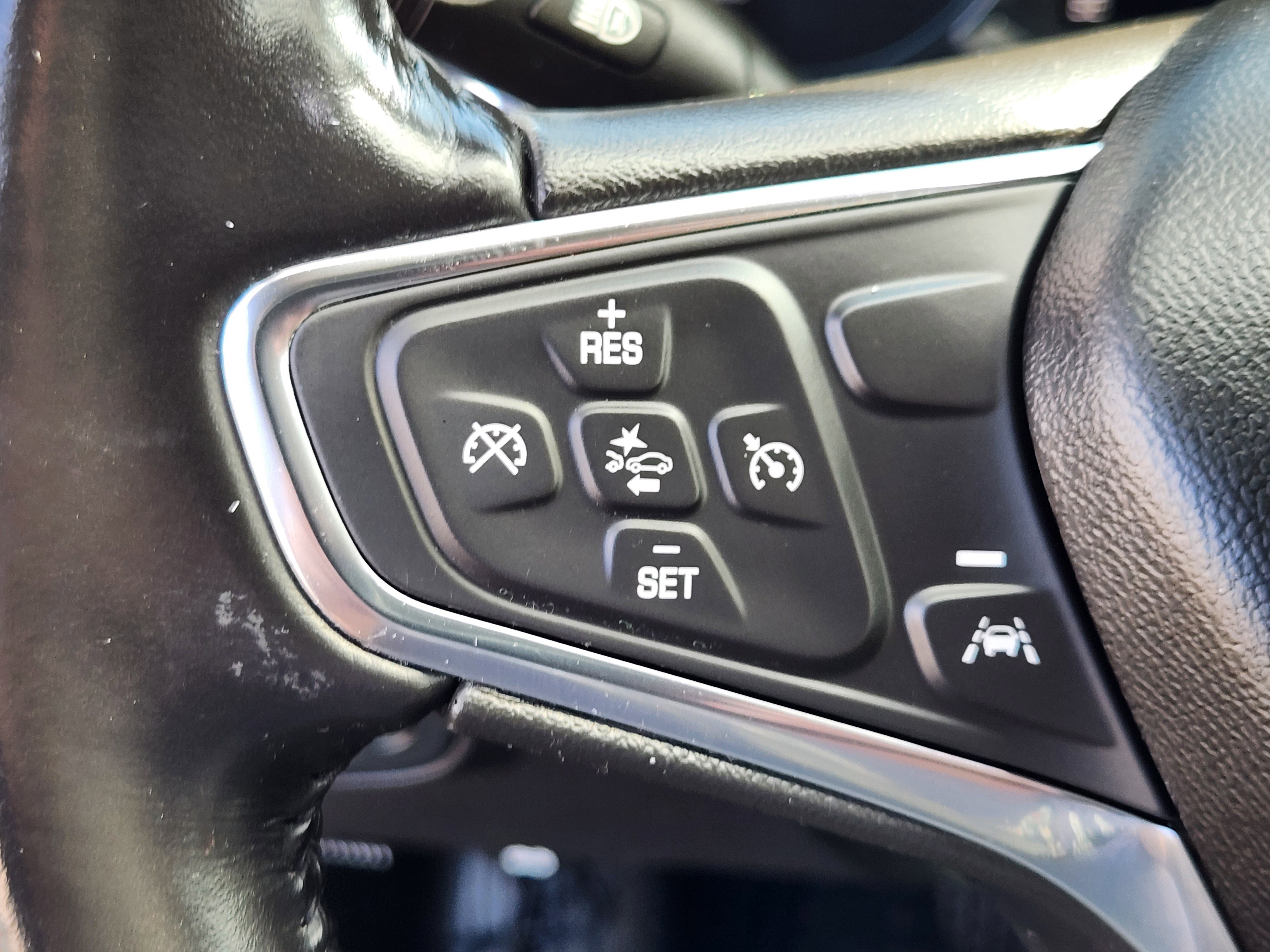 Used 2021 Chevrolet Equinox LT image 21