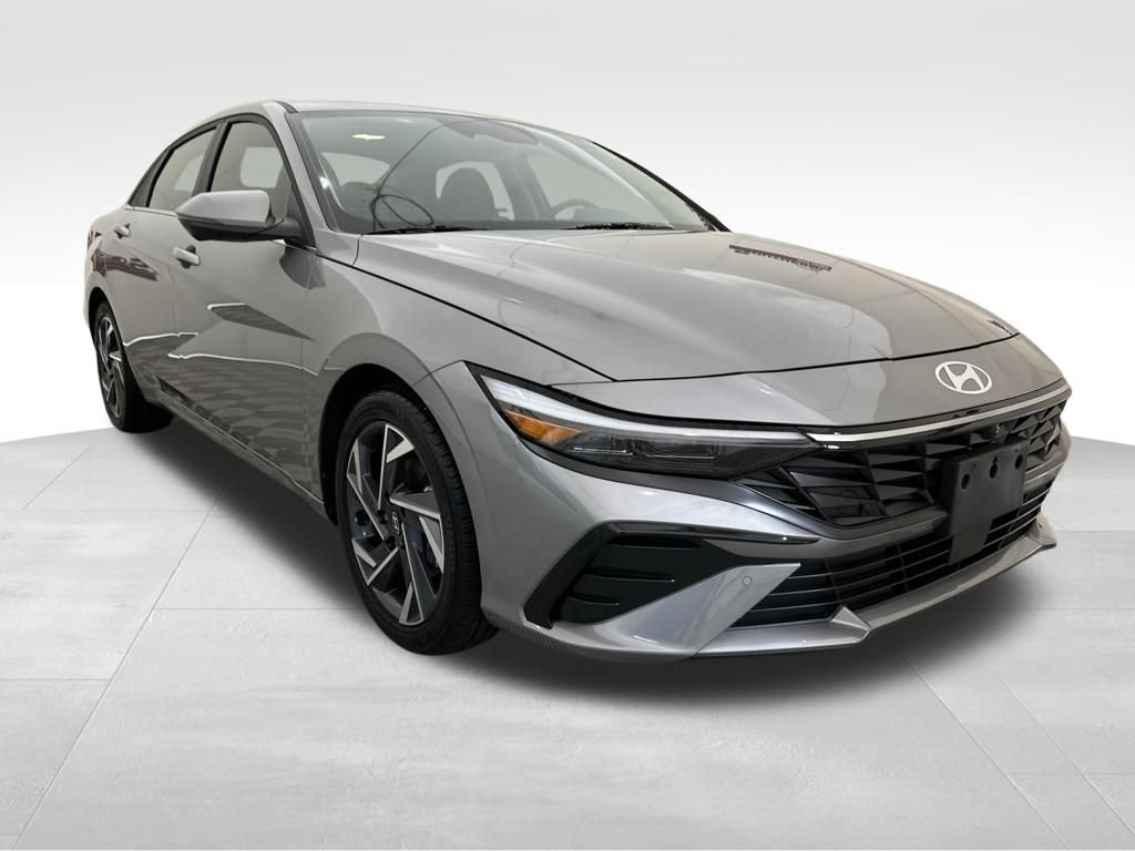 Certified 2024 Hyundai Elantra Limited image 7