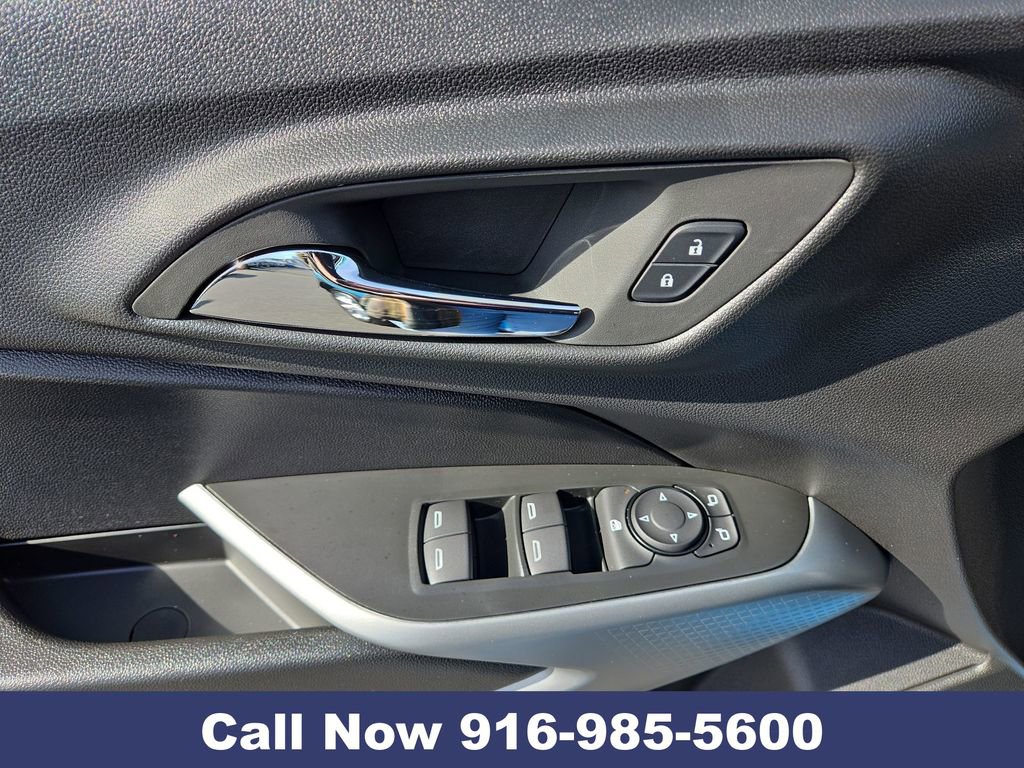 New 2026 Chevrolet Trax LS w/ Driver Confidence Package image 25