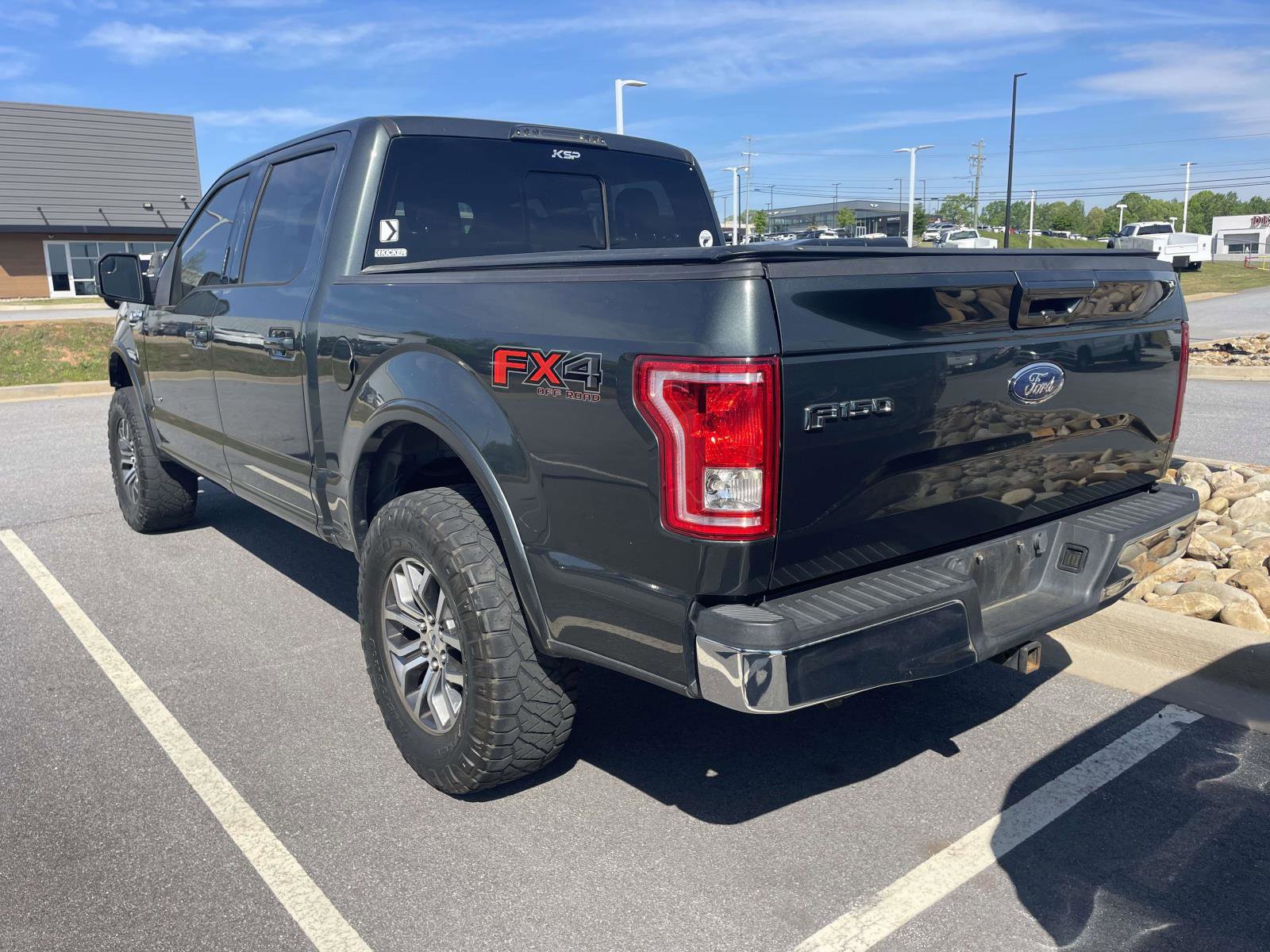 Used 2015 Ford F150 Lariat w/ FX4 Off-Road Package image 10