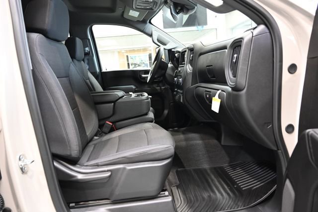 New 2026 Chevrolet Silverado 2500 Custom w/ Custom Value Package AWD/4WD image 13