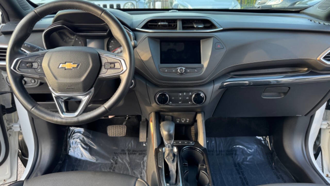 Used 2023 Chevrolet TrailBlazer ACTIV image 21