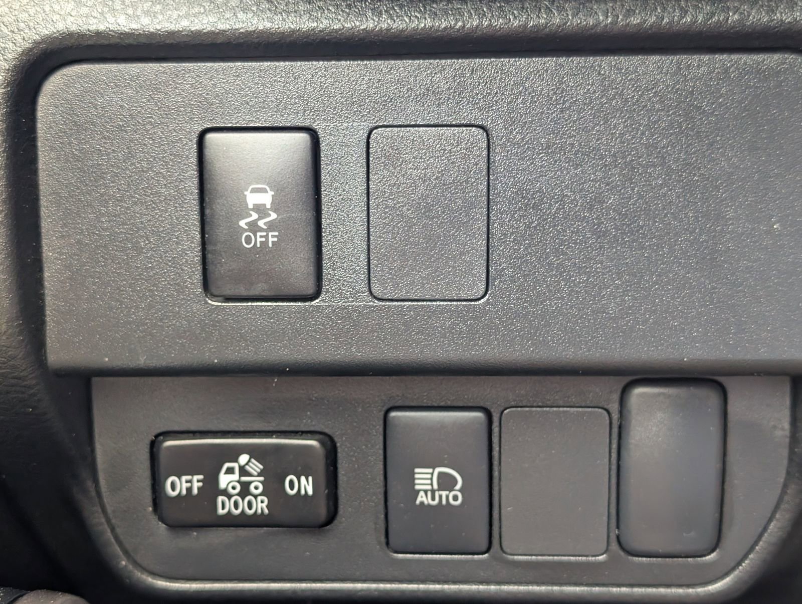 Used 2023 Toyota Tacoma SR5 RWD image 22
