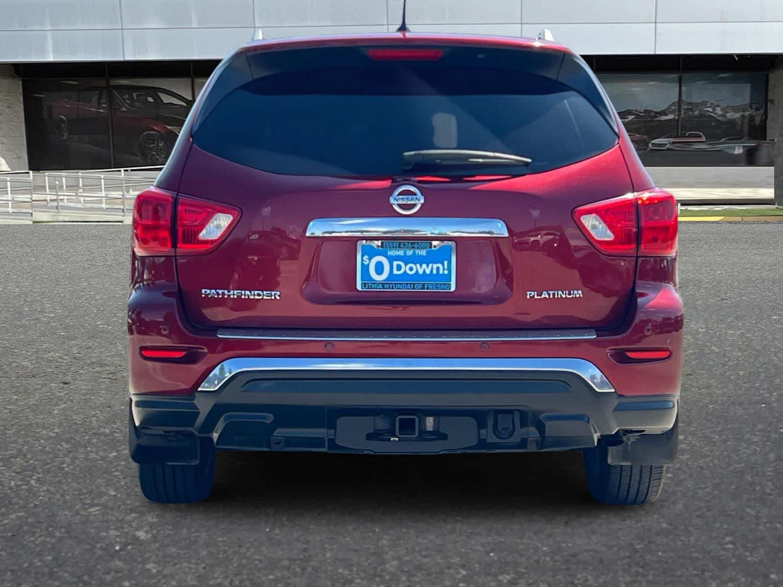 Used 2018 Nissan Pathfinder Platinum FWD image 8