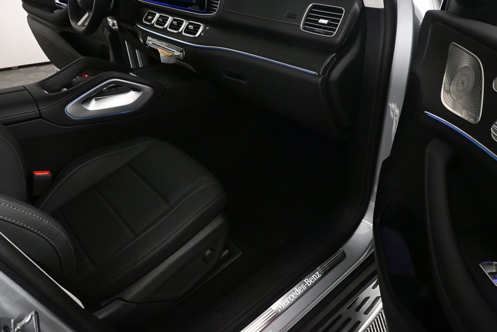 New 2026 Mercedes-Benz GLS 450 4MATIC image 23