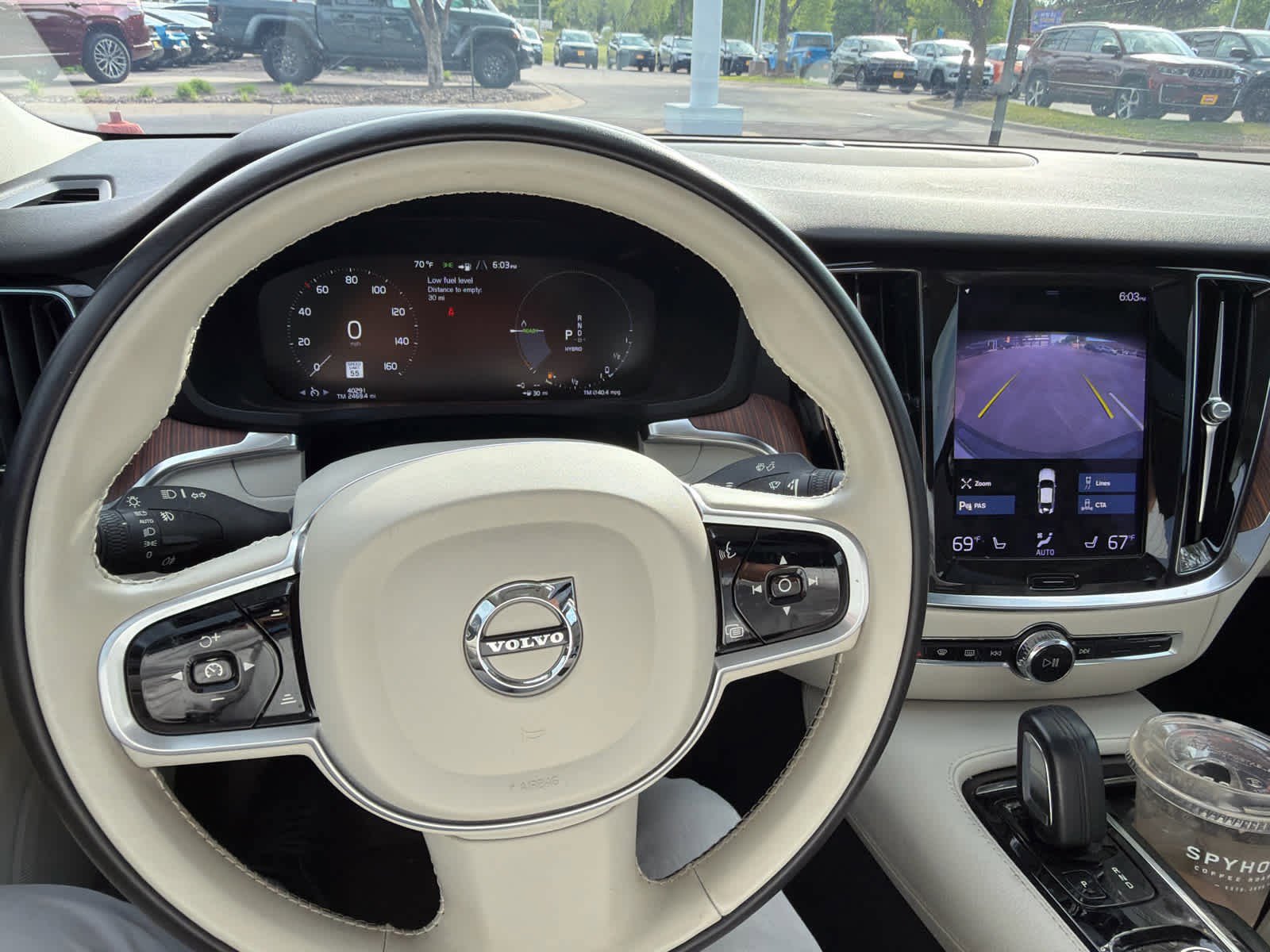 Used 2021 Volvo S60 T8 R-Design Expression w/ Climate Package AWD/4WD image 9