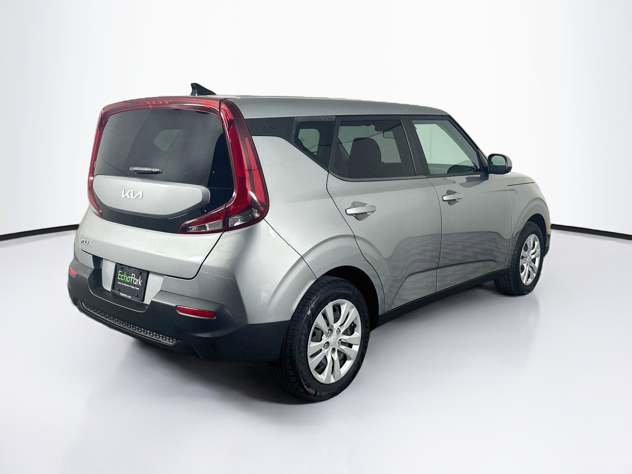 Used 2022 Kia Soul LX FWD image 9