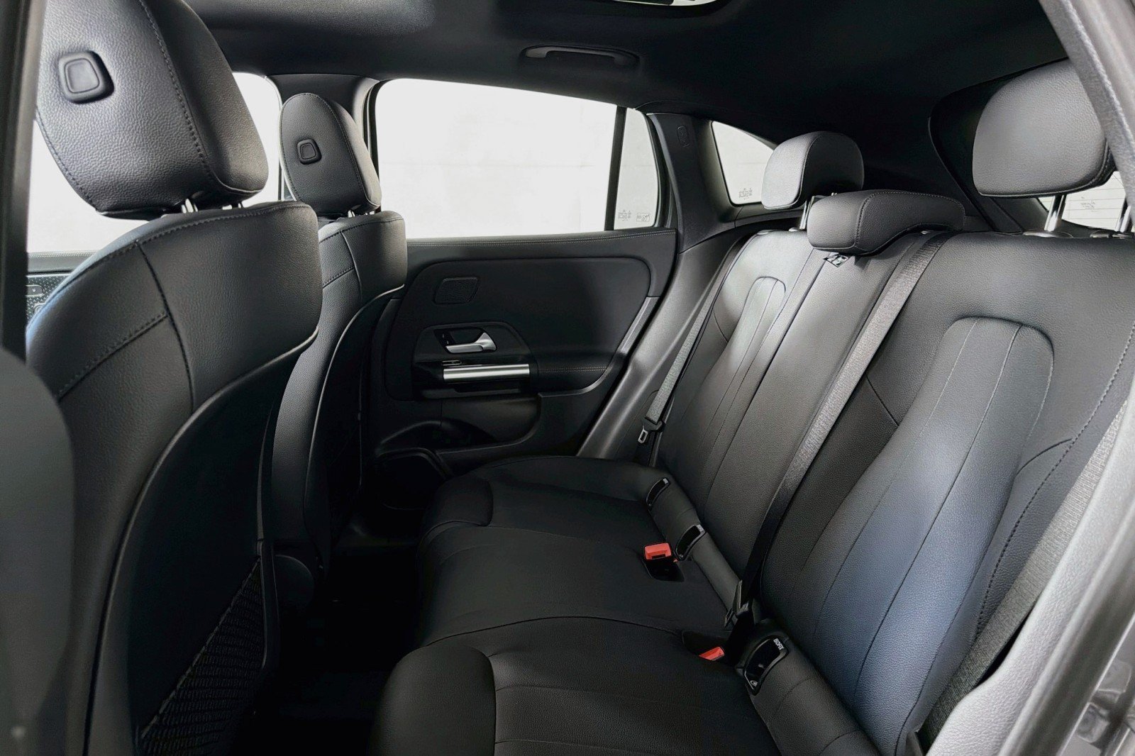 New 2026 Mercedes-Benz GLA 250 image 7