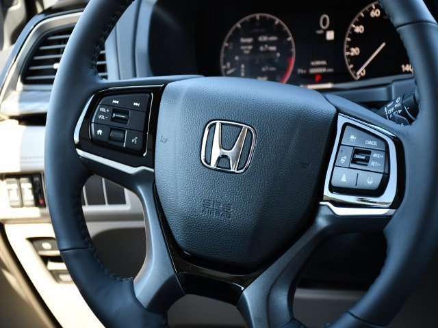 New 2026 Honda Odyssey Elite image 23