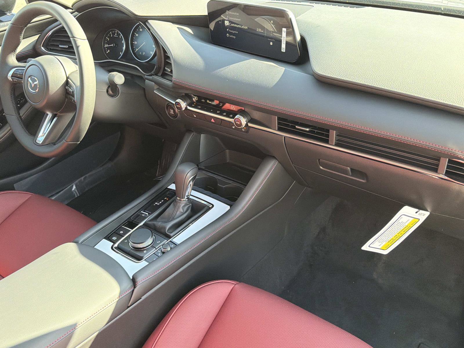 New 2026 MAZDA MAZDA3 Carbon image 24