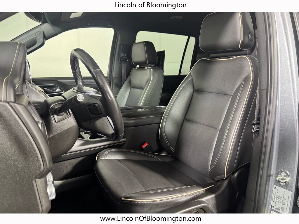 Used 2022 GMC Yukon XL SLT AWD/4WD image 18