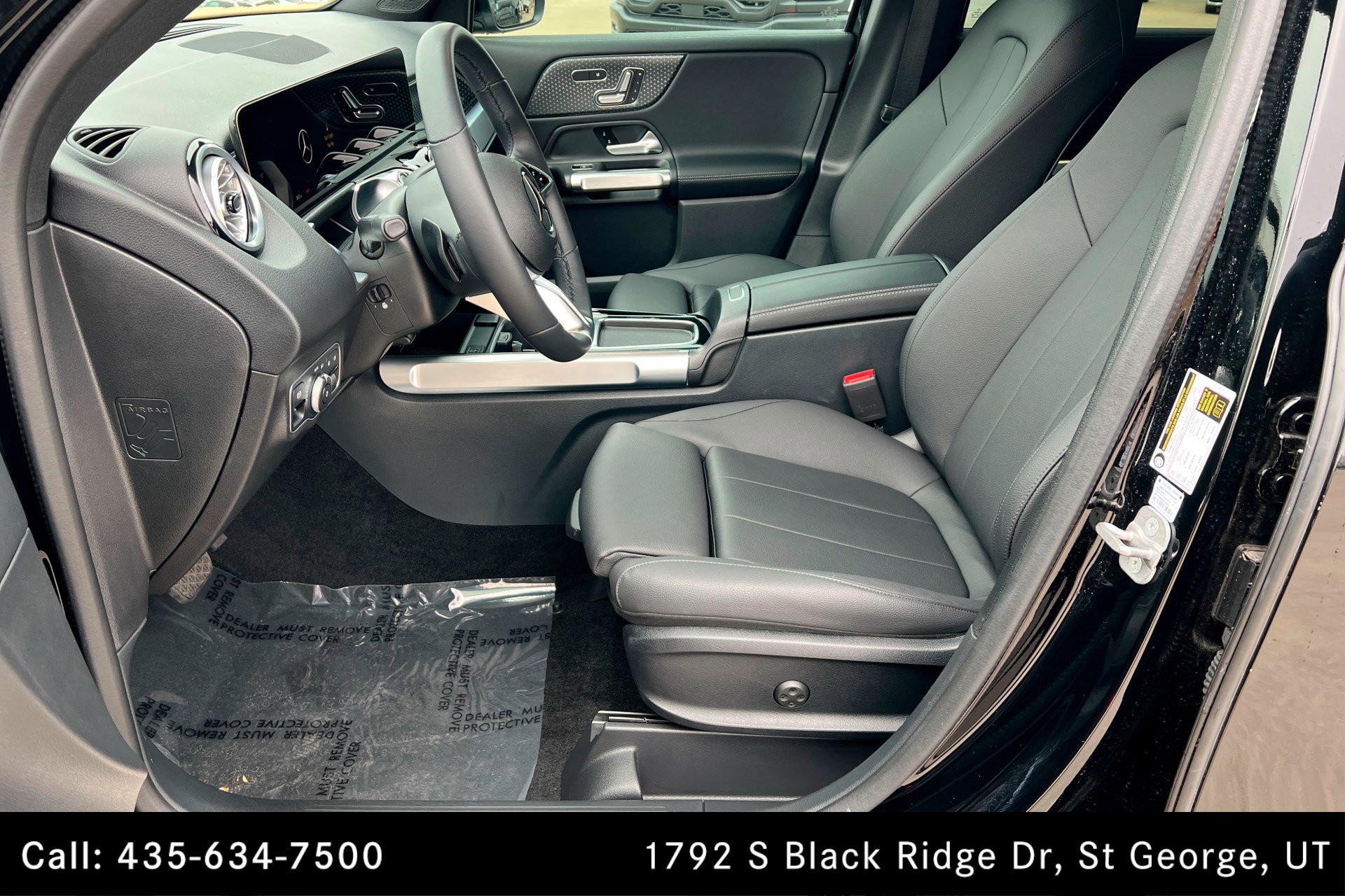 Certified 2025 Mercedes-Benz GLB 250 4MATIC image 17