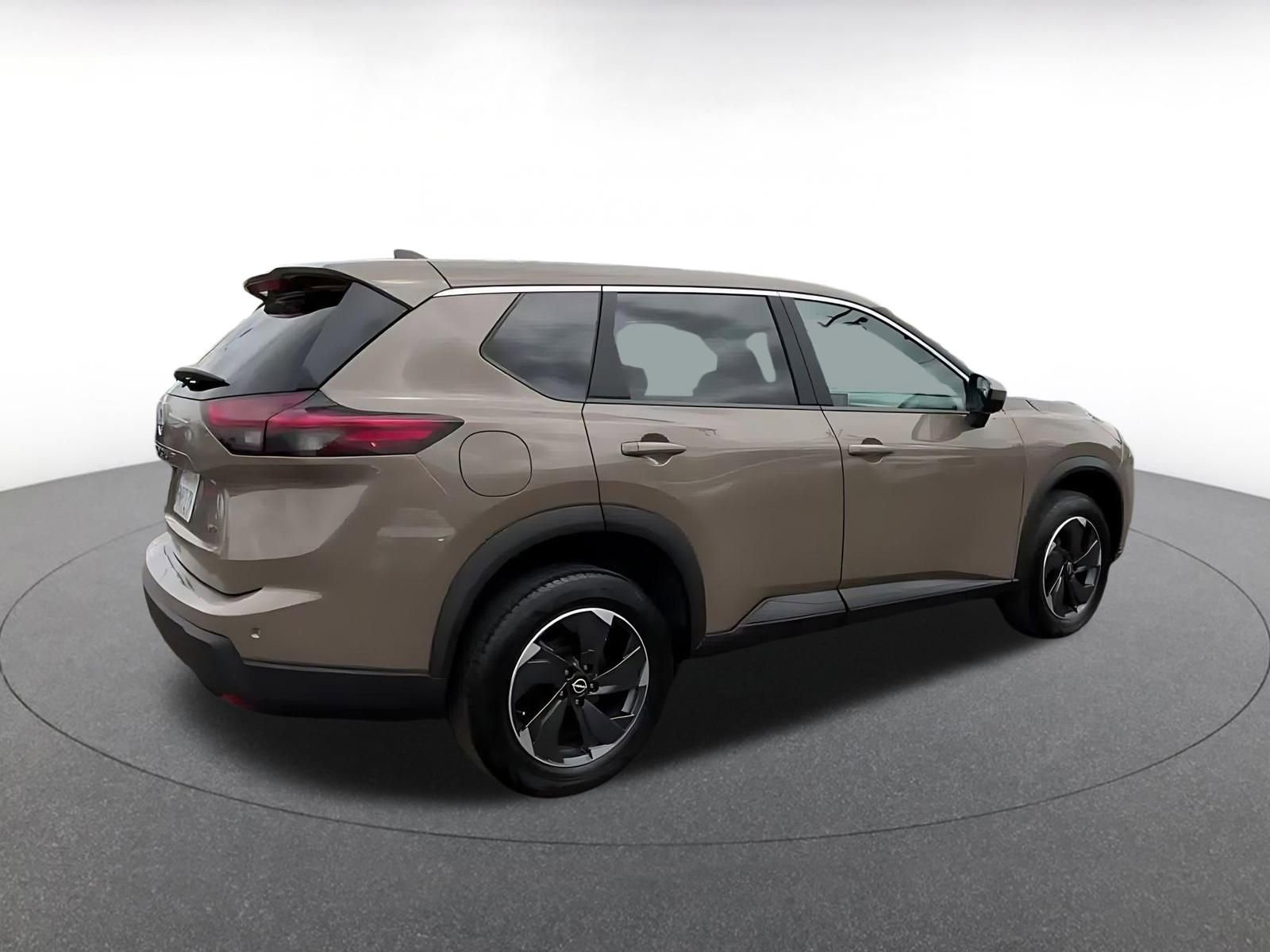 Used 2025 Nissan Rogue SV AWD/4WD image 15