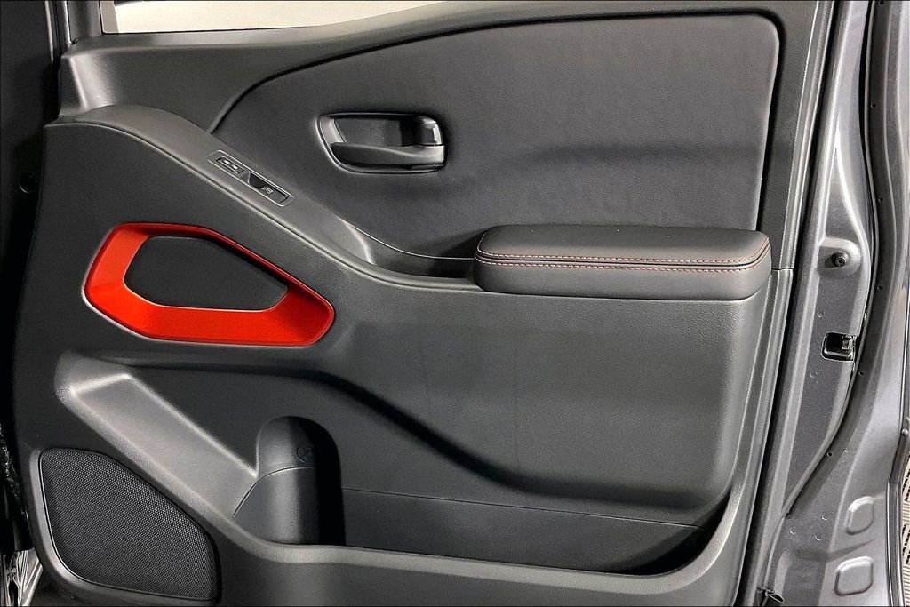 New 2026 Nissan Frontier PRO-4X w/ Pro-4x Convenience Package image 24