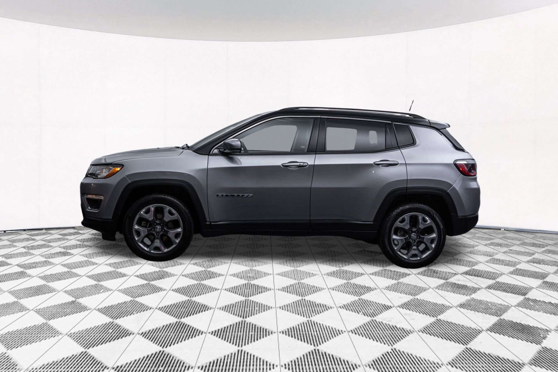 Used 2021 Jeep Compass Limited image 7