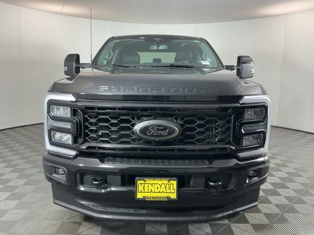 Used 2025 Ford F350 Lariat w/ Black Appearance Package AWD/4WD image 2