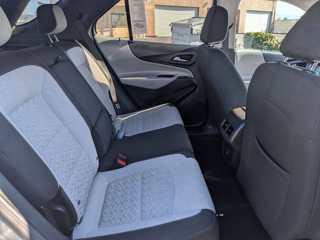 Used 2024 Chevrolet Equinox LT image 29