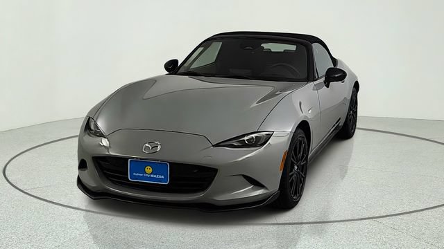 New 2026 MAZDA MX-5 Miata Club w/ Interior Package RWD image 2