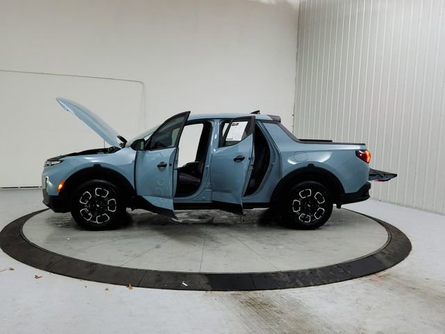 Used 2024 Hyundai Santa Cruz SE AWD/4WD image 12