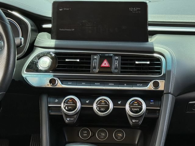 Used 2022 Genesis G70 3.3T RWD image 16