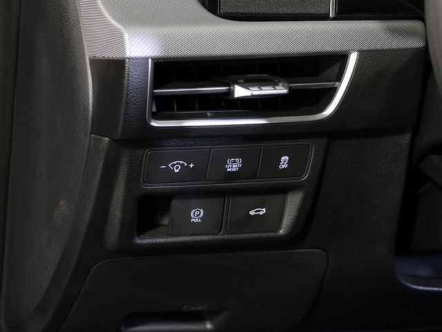 Used 2026 Hyundai Sonata Blue FWD image 25