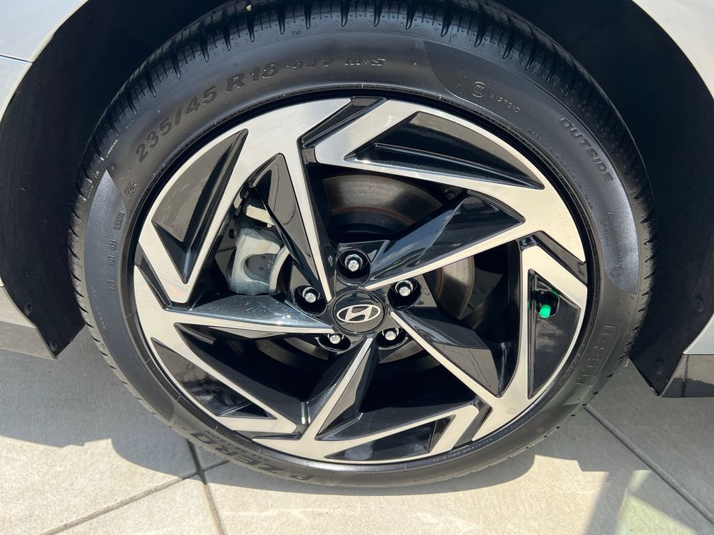 Certified 2026 Hyundai Sonata SEL FWD image 8