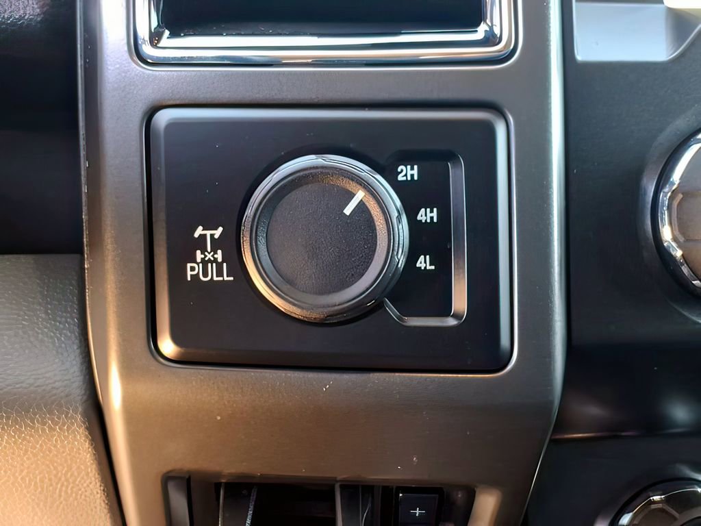 Used 2022 Ford F250 XLT w/ XLT Premium Package image 15